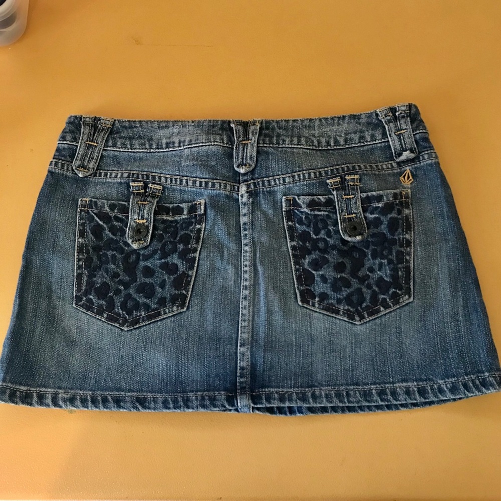 Volcom jean skirt